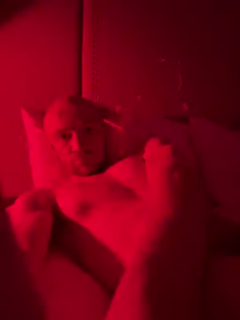 Snapshot of cloudyplay661 chatting on 03/19/26, 08:03 cloudyplay661 online show from 03/19/26, 08:03