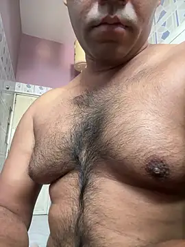 Lucky   05 online show from 04/05/26, 03:57