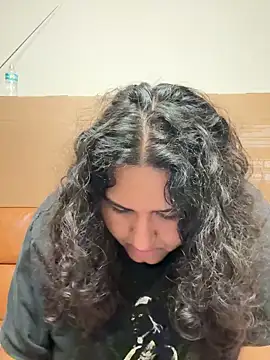 Angeliccreamyrican online show from 02/06/26, 05:47