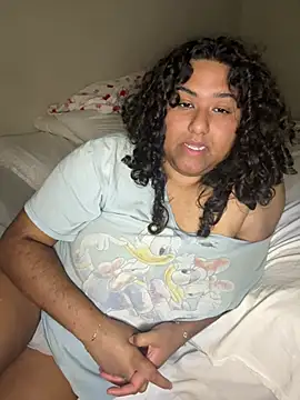Angeliccreamyrican online show from 04/26/26, 07:27