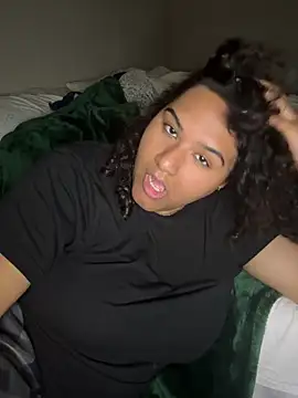 Angeliccreamyrican online show from 04/12/26, 05:11