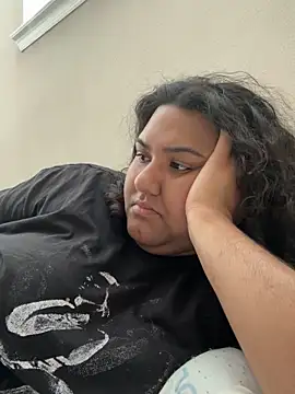 Angeliccreamyrican online show from 02/10/26, 05:56