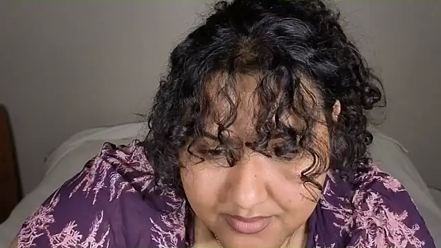 Angeliccreamyrican online show from 05/31/26, 05:46