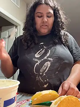 Angeliccreamyrican online show from 02/10/26, 03:38