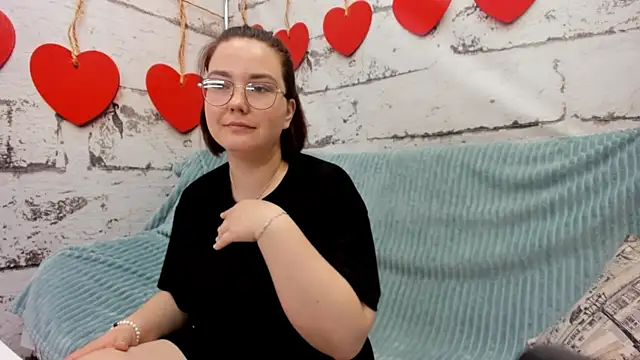 Sweetie Rozzy online show from 05/08/26, 01:31