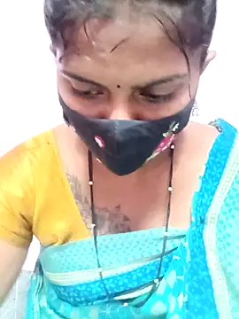 Tamil Hot Anu online show from 04/30/26, 09:49