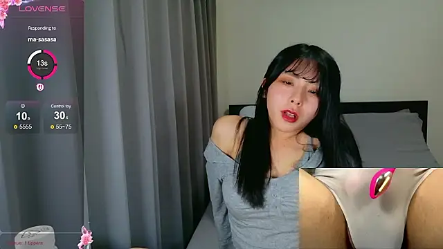 jpshemaleyua online show from 02/02/26, 12:48