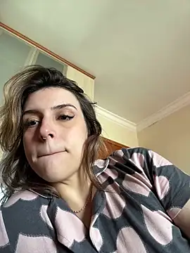 BarbieHotBrazil online show from 04/14/26, 06:46