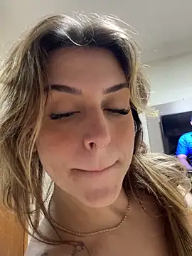 BarbieHotBrazil online show from 04/14/26, 03:22