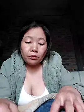 donaaa2 online show from 02/20/26, 08:27