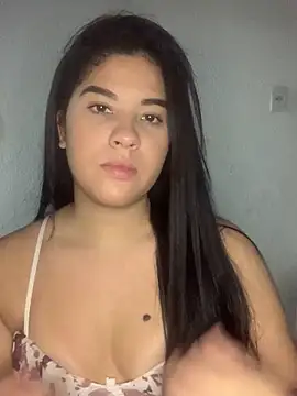 Snapshot of kahraujo chatting on 04/14/26, 07:52 kahraujo online show from 04/14/26, 07:52