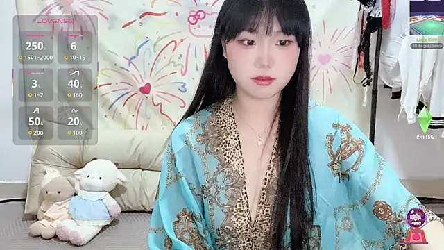 xiaoguai99 online show from 05/06/26, 01:04