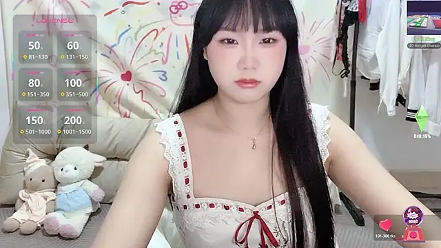 xiaoguai99 online show from 05/07/26, 12:52