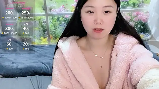 Snapshot of xiaoguai99 chatting on 03/18/26, 01:02 xiaoguai99 online show from 03/18/26, 01:02