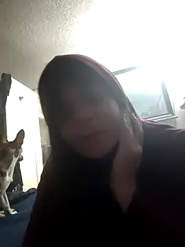 Petitegreeneyez69 online show from 02/06/26, 09:33