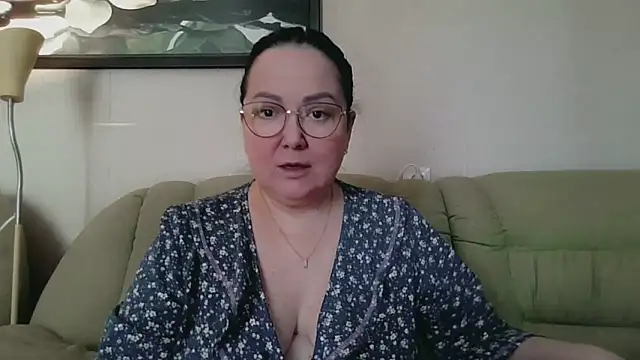 infinity loveliness online show from 03/23/26, 09:20