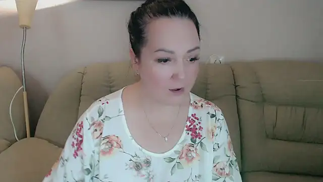 Snapshot of infinity_loveliness chatting on 10/11/25, 08:04 infinity loveliness online show from 10/11/25, 08:04