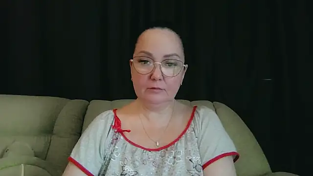 Snapshot of infinity_loveliness chatting on 06/20/26, 06:40 infinity loveliness online show from 06/20/26, 06:40