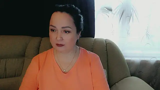 Snapshot of infinity_loveliness chatting on 11/18/25, 08:17 infinity loveliness online show from 11/18/25, 08:17