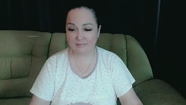 Snapshot of infinity_loveliness chatting on 02/08/26, 09:29 infinity loveliness online show from 02/08/26, 09:29