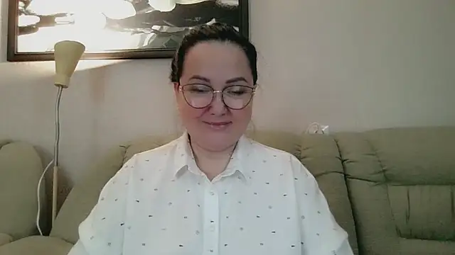 infinity loveliness online show from 04/05/26, 08:54