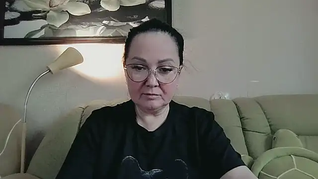 Snapshot of infinity_loveliness chatting on 06/19/26, 09:15 infinity loveliness online show from 06/19/26, 09:15