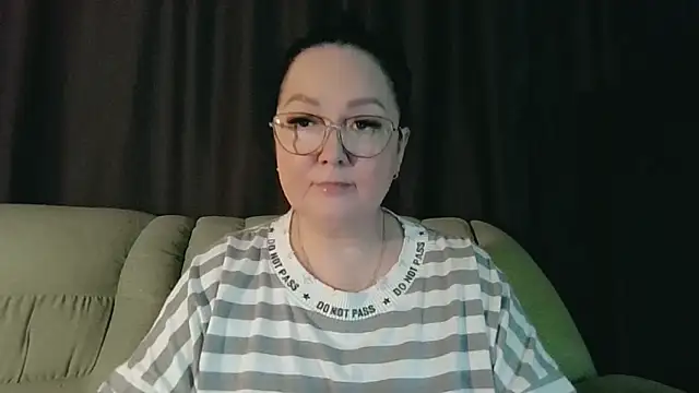 infinity loveliness online show from 05/15/26, 06:33