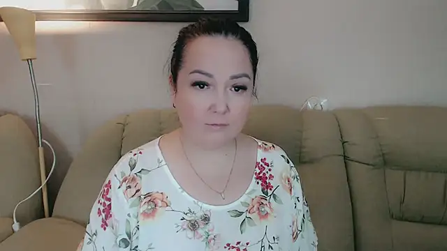 Snapshot of infinity_loveliness chatting on 02/17/26, 08:00 infinity loveliness online show from 02/17/26, 08:00