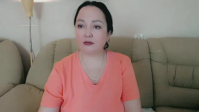 Snapshot of infinity_loveliness chatting on 11/19/25, 09:09 infinity loveliness online show from 11/19/25, 09:09