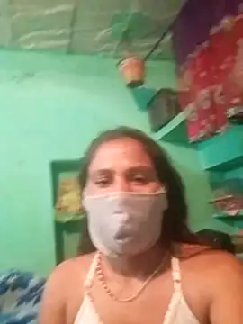 Snapshot of Rachna9090 chatting on 02/15/26, 03:33 Rachna9090 online show from 02/15/26, 03:33