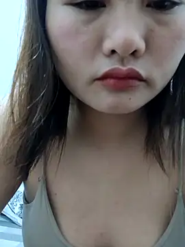 Snapshot of Sweet--Sexy chatting on 03/24/26, 06:30 Sweet--Sexy online show from 03/24/26, 06:30