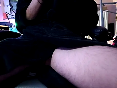 1984hamilton69 online show from 03/04/26, 06:21