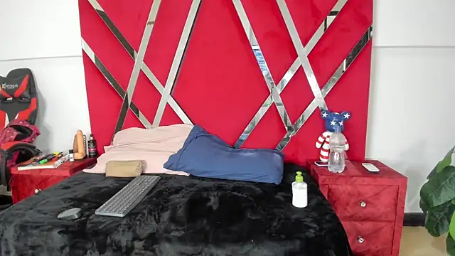 aishaxht online show from 03/25/26, 09:14