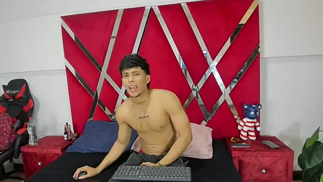 aishaxht online show from 03/20/26, 08:54