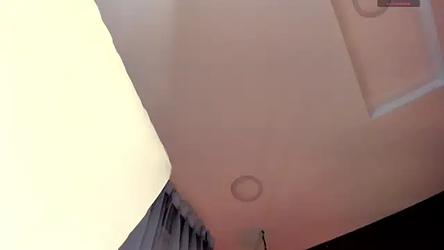 MAGIC ISIS  online show from 04/04/26, 05:36