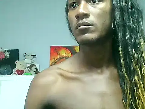 fetichefantasi24cm online show from 01/06/26, 03:16