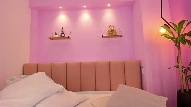 mayaevansmg online show from 01/17/26, 01:26