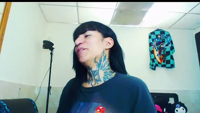 Snapshot of jazmin_wolf chatting on 02/16/26, 05:11 jazmin wolf online show from 02/16/26, 05:11