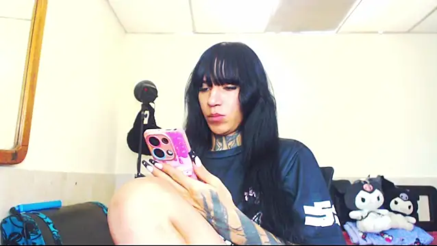 Snapshot of jazmin_wolf chatting on 05/06/26, 03:05 jazmin wolf online show from 05/06/26, 03:05