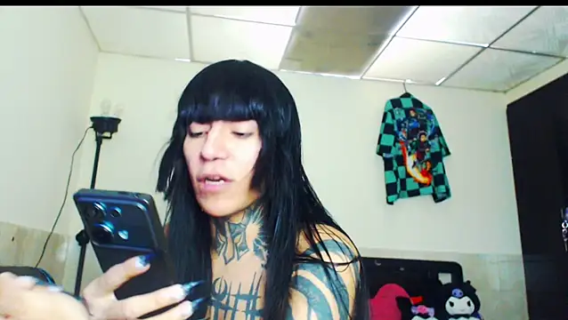 Snapshot of jazmin_wolf chatting on 02/02/26, 05:01 jazmin wolf online show from 02/02/26, 05:01