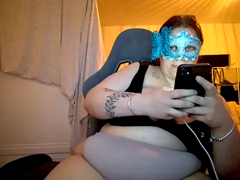 cherrylust12 online show from 02/11/26, 12:54