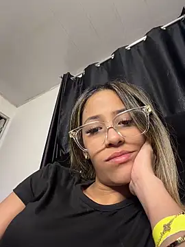 vicky bass  online show from 03/21/26, 04:03