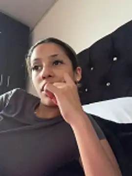 vicky bass  online show from 03/09/26, 08:12