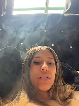 vicky bass  online show from 04/04/26, 02:12