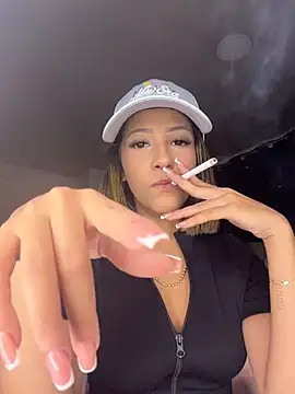 vicky bass  online show from 07/06/26, 12:17