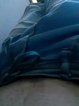 Snapshot of rolaaa2000 chatting on 02/10/26, 11:15 rolaaa2000 online show from 02/10/26, 11:15