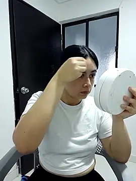 Snapshot of SweetAlbedo chatting on 02/21/26, 10:45 SweetAlbedo online show from 02/21/26, 10:45