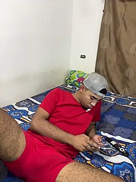 Snapshot of youngalexofficial chatting on 02/11/26, 03:39 youngalexofficial online show from 02/11/26, 03:39