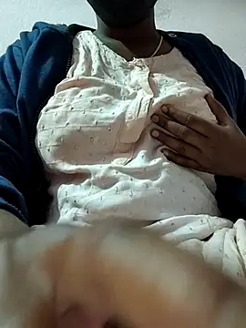 Snapshot of PRAPTITELUGU chatting on 02/14/26, 12:22 PRAPTITELUGU online show from 02/14/26, 12:22