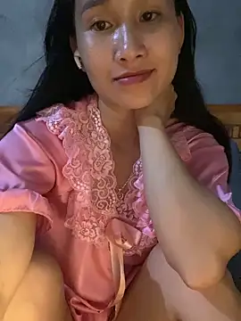 Snapshot of siorin_24 chatting on 05/15/26, 05:33 siorin 24 online show from 05/15/26, 05:33